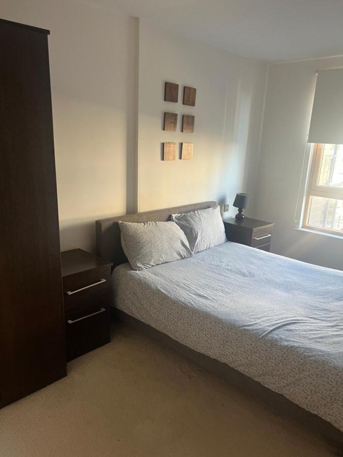 Clarance Docks Apartment Λιντς Εξωτερικό φωτογραφία