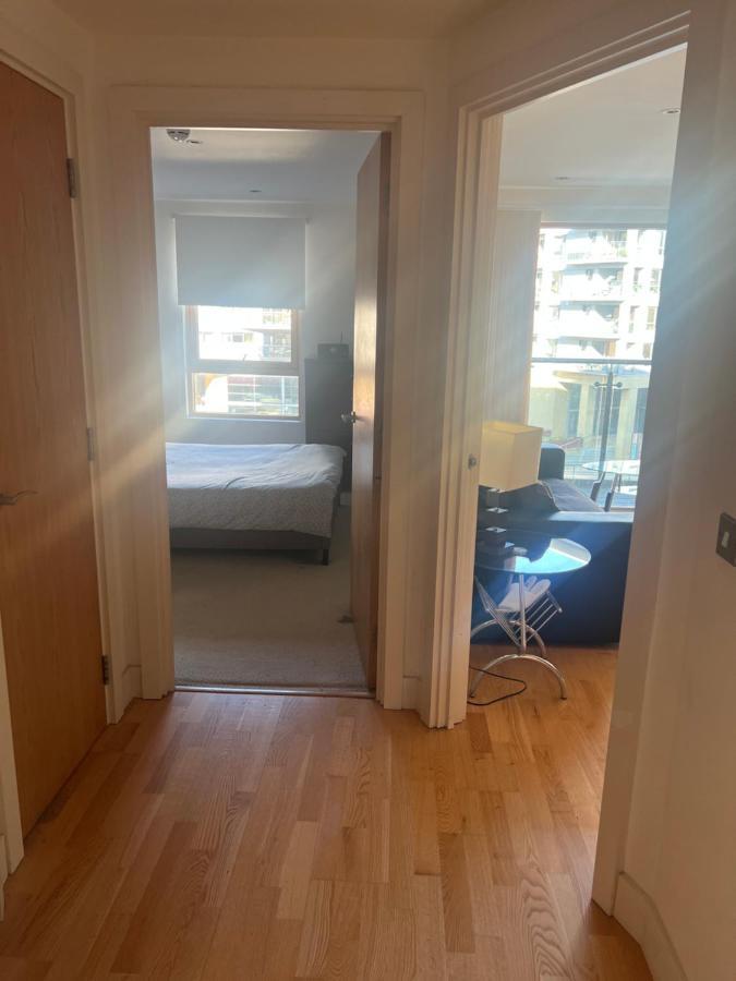 Clarance Docks Apartment Λιντς Εξωτερικό φωτογραφία