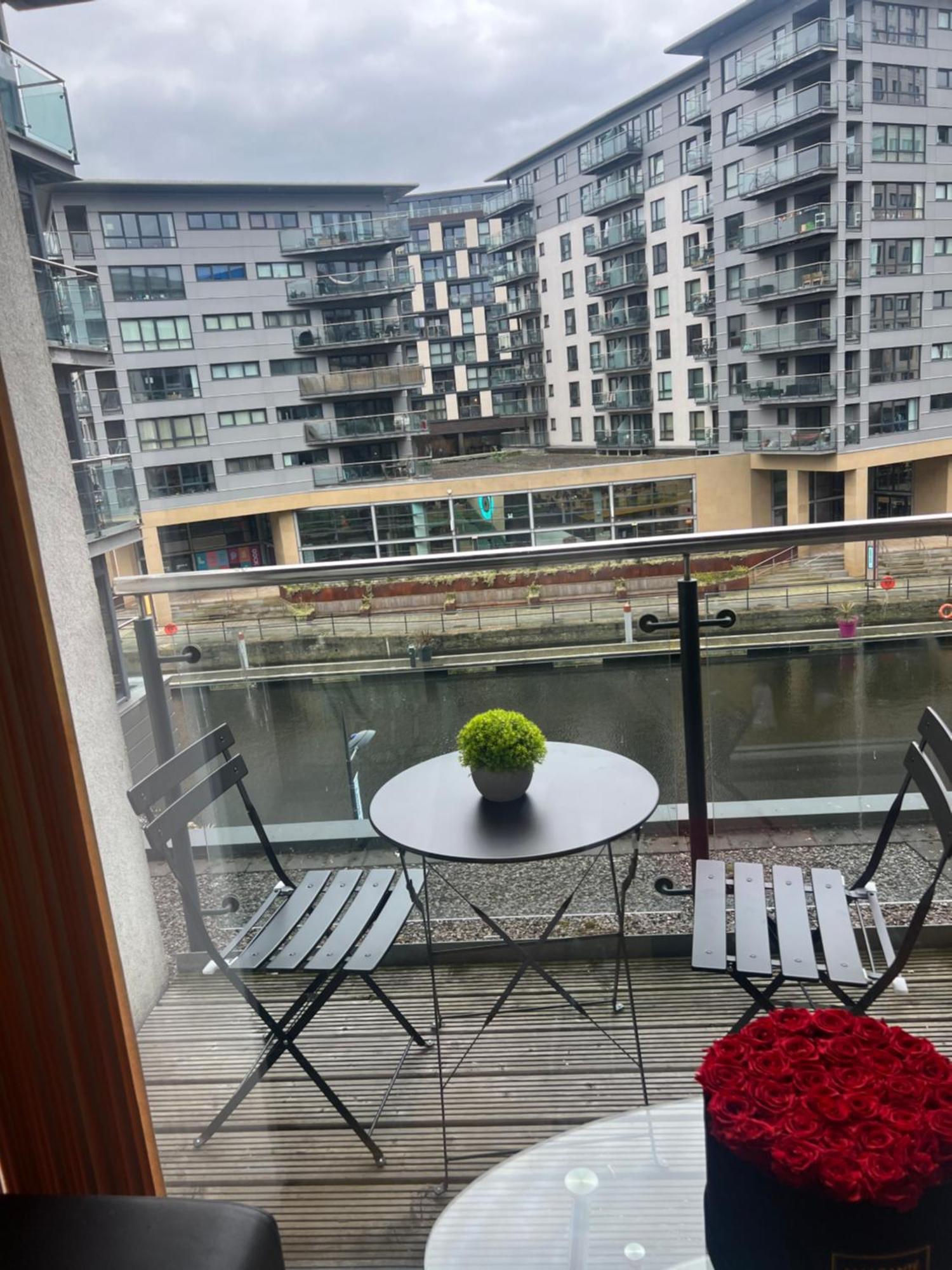Clarance Docks Apartment Λιντς Εξωτερικό φωτογραφία
